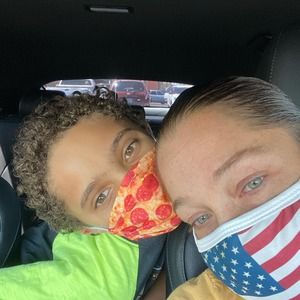 Meet your Posher, Tracy